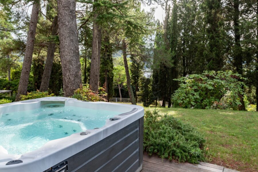 Deluxe Suite Vista Mare con terazza e vasca idromassaggio esterna 6 Deluxe Suite Vista Mare con terazza e vasca idromassaggio esterna 6