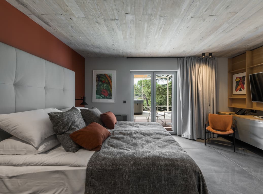 Junior Suite Superior con etrrazza e vasca isromassaggio esterna 1 Junior Suite Superior con etrrazza e vasca isromassaggio esterna 1