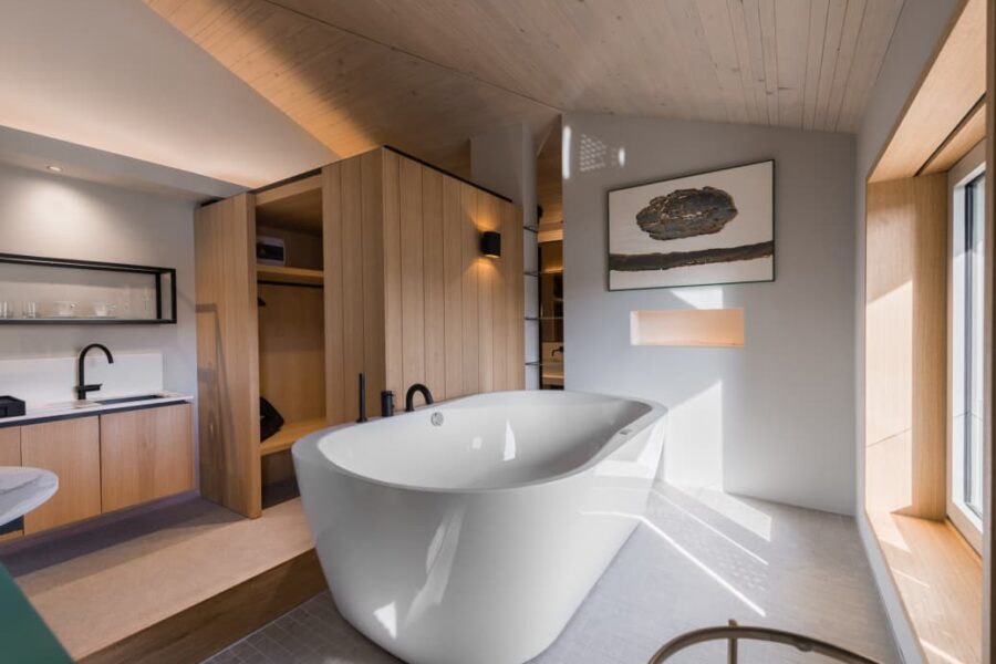 Laguna Deluxe Suite Penthouse 3 Laguna Deluxe Suite Penthouse 3